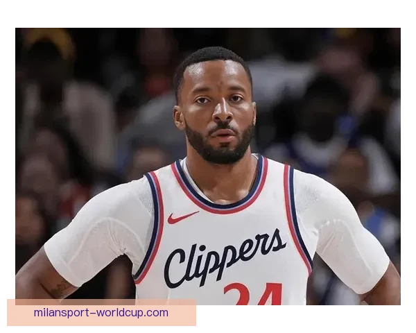 杨瀚森远赴墨西哥城出战季后赛快船弃用他仍肩负重任 杨瀚森远赴墨西哥城出战季后赛快船弃用他仍肩负重任