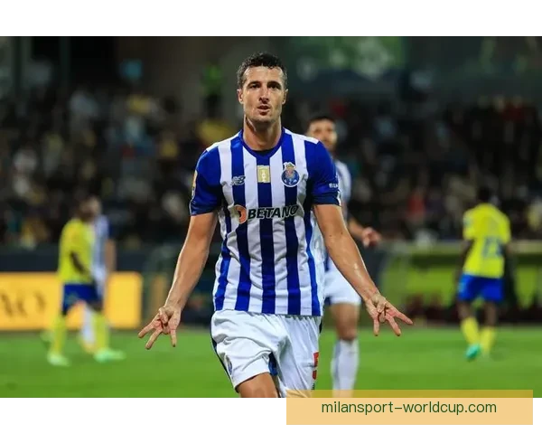 波尔图战平法马利康阿尔贝托科斯塔破门皮涅罗顽强扳平比分激战收场